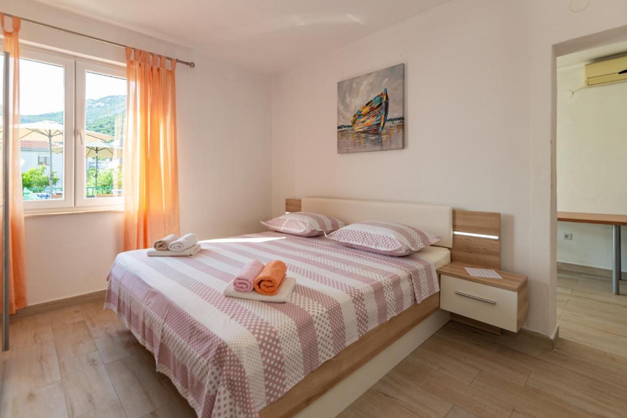 Navis Sea View Apartment With Pool Makarska Exterior foto