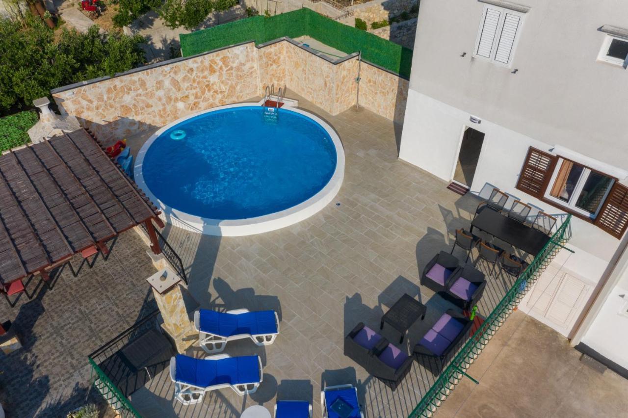 Navis Sea View Apartment With Pool Makarska Exterior foto